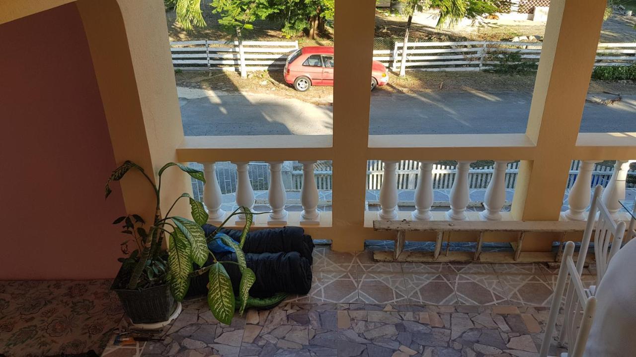 Appartamento Rain Bridgetown Esterno foto