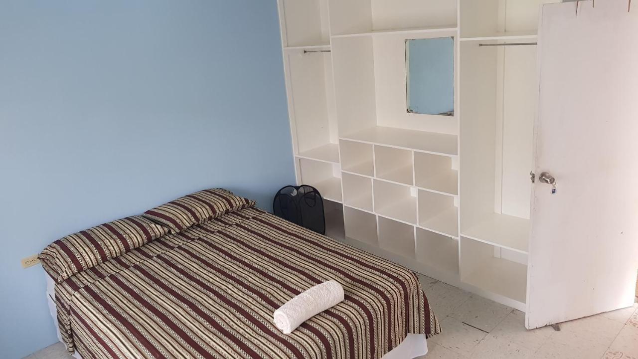 Appartamento Rain Bridgetown Esterno foto