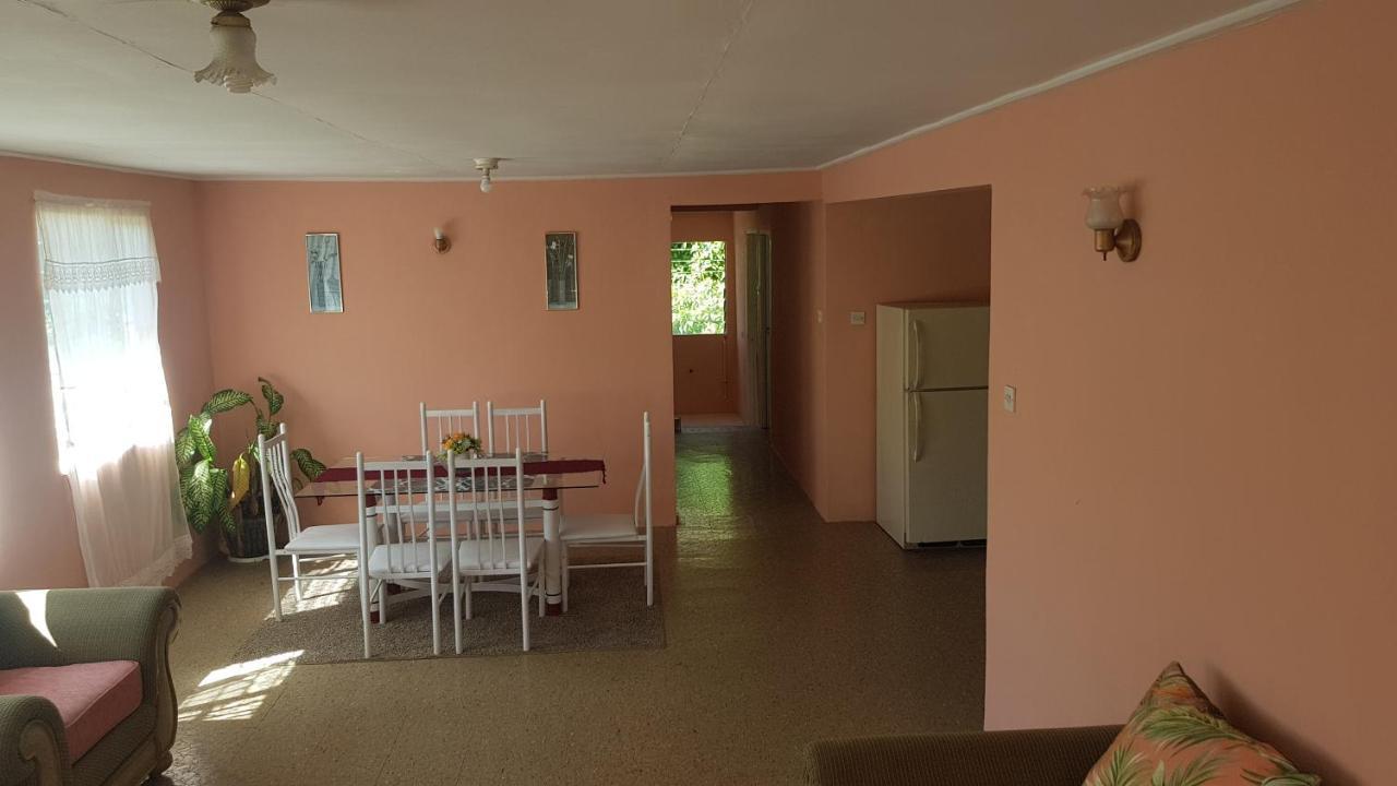Appartamento Rain Bridgetown Esterno foto
